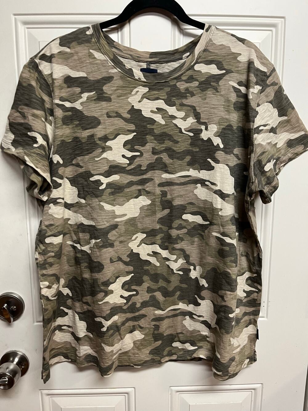 Gap  womens T shirt Size XXL
